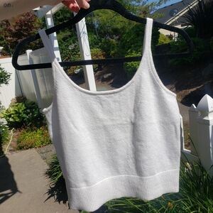 Old Navy White Sweater Tank Top M